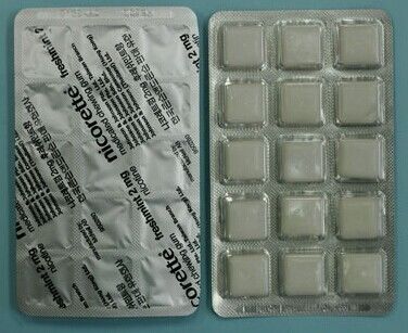 Alu PVC Chewing Gum Automatic Blister Packing Machine PLC Control