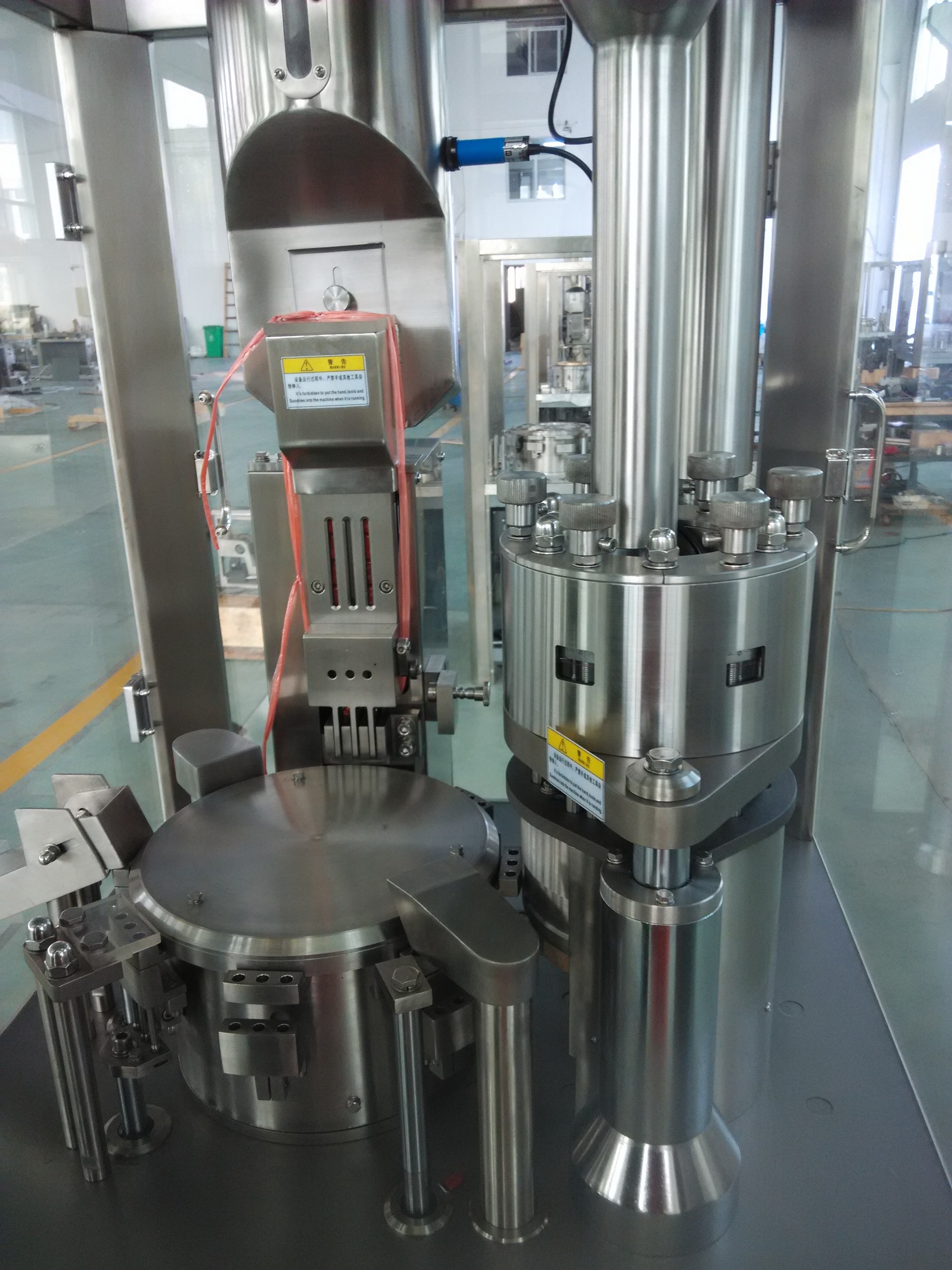 Phamaceutical Lab Filling Equipment Auto Capsule Filler Machine NJP-400