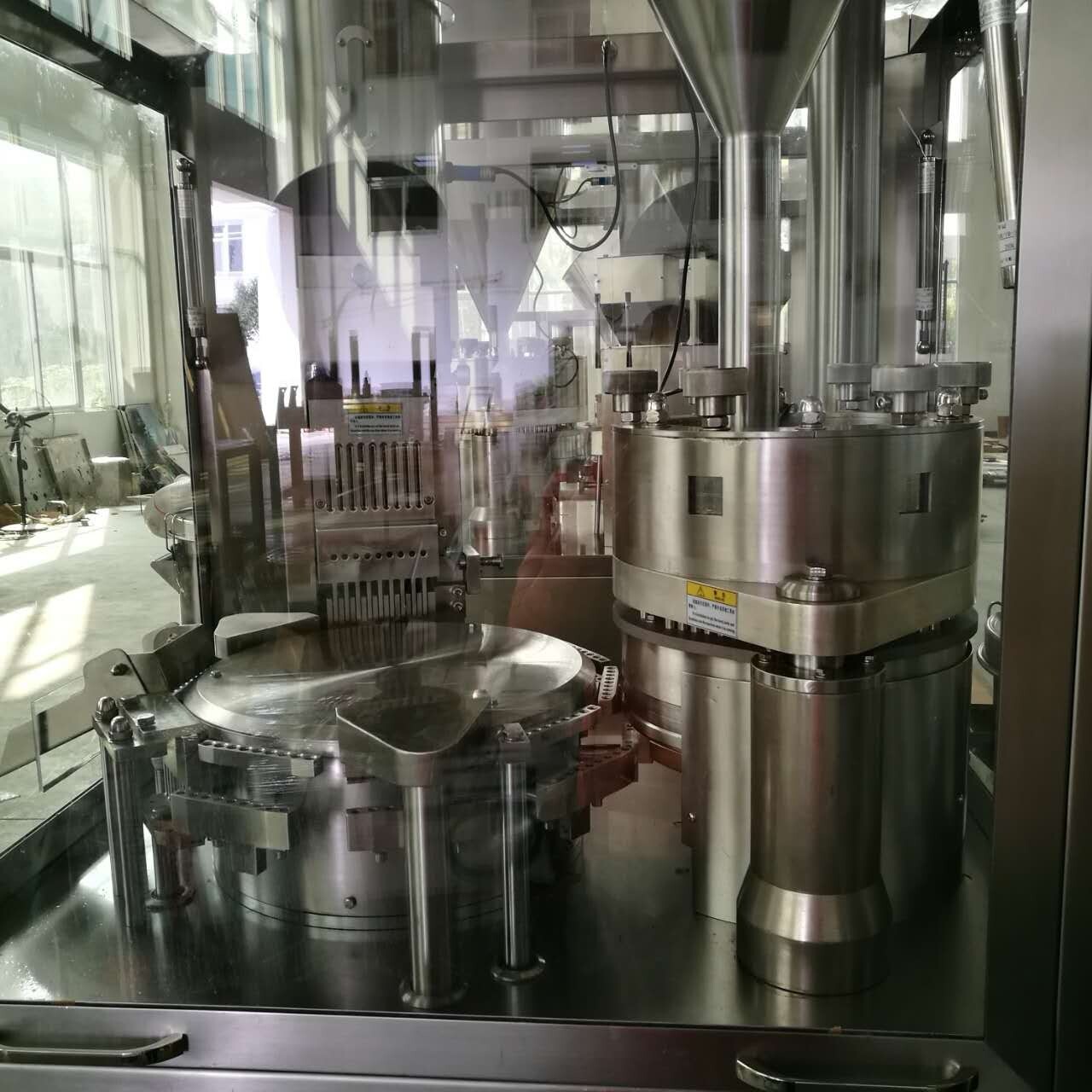 Pharmaceutical Fully Automatic Capsule Filling Machine Output 48,000 Capsules / Hour