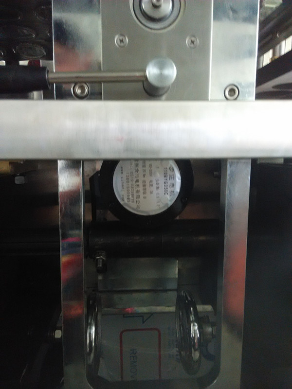 Tablet Package Step Motor Automatic Blister Packing Machine Output 45 Cutting Per Min